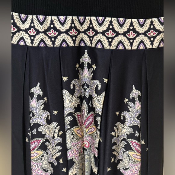 Black Midi Mixed Media Dress with Floral Print - Picture 3 of 9